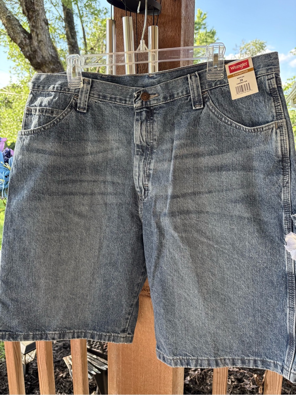 Men’s Wrangler Relaxed Fit Carpenter 10” Inseam Denim Blue Jean Short 38